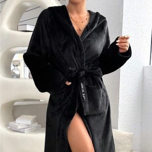 Dual Pocket Belted Hooded Flannelette Robe